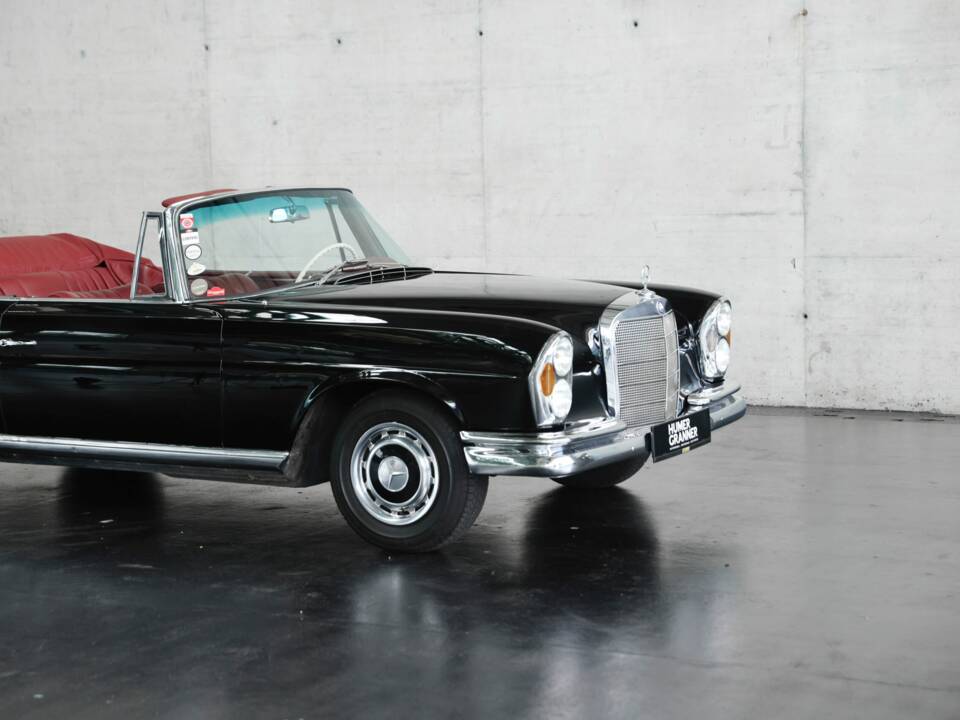 Image 10/50 of Mercedes-Benz 220 SE b (1962)