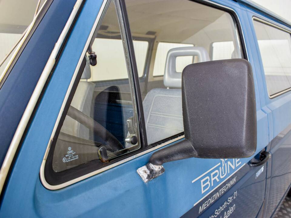 Bild 18/43 von Volkswagen T3 Transporter TD 1.6 (1987)