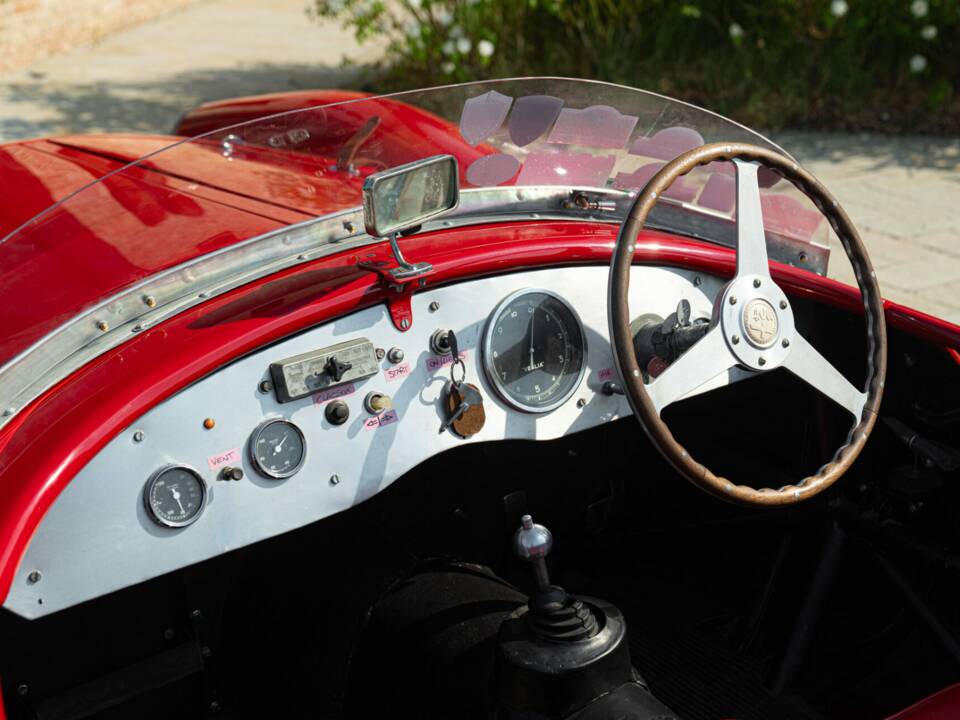 Bild 35/50 von Alfa Romeo 2600 Spider (1964)