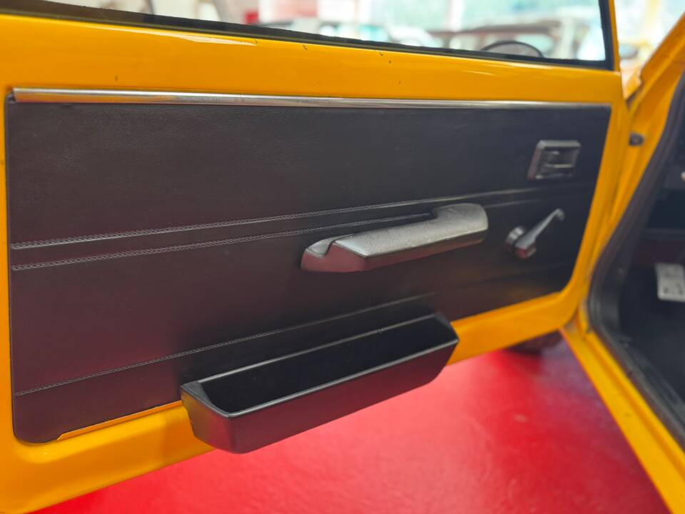 Image 15/34 of Renault R 5 Alpine Turbo (1981)