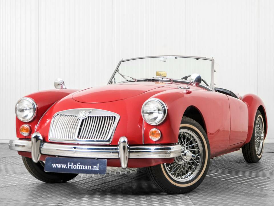 Imagen 3/50 de MG MGA 1600 (1961)
