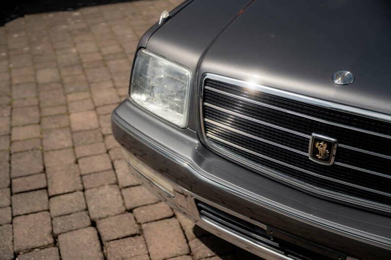 Bild 27/50 von Toyota Century (2003)