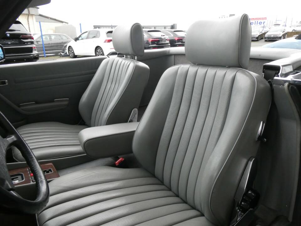 Immagine 11/24 di Mercedes-Benz 300 SL (1986)