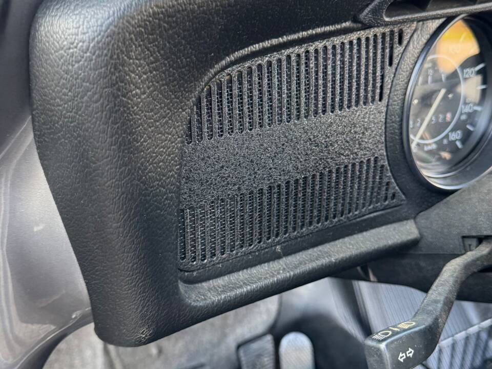 Bild 83/99 von Volkswagen Käfer 1200 Jubiläumsmodell (1985)