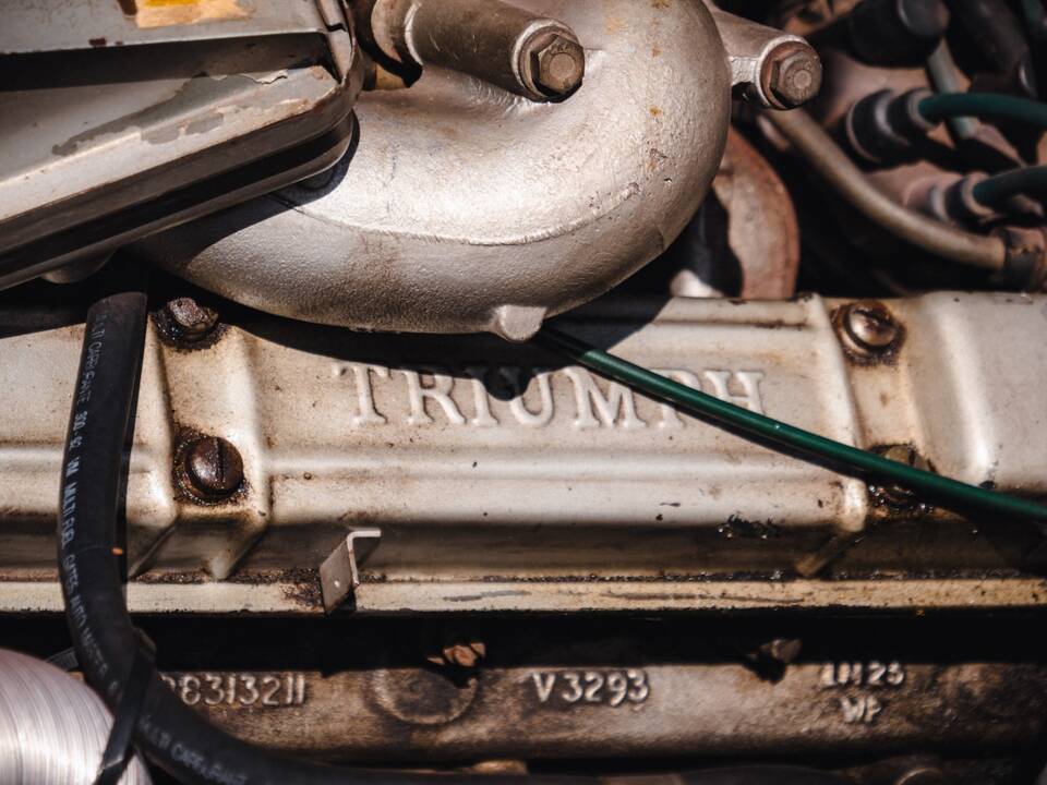 Image 26/26 of Triumph Stag (1976)