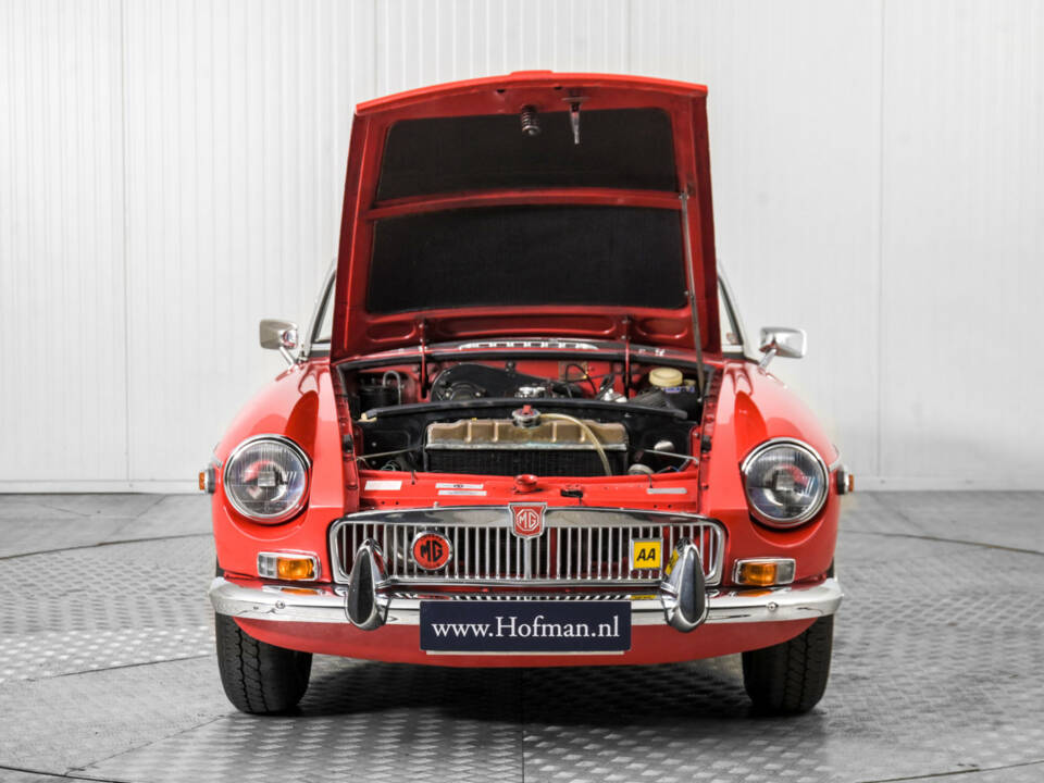 Bild 38/50 von MG MGB (1971)