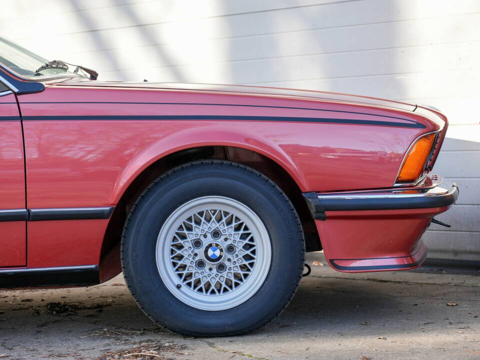 Bild 13/46 von BMW 635 CSi (1981)