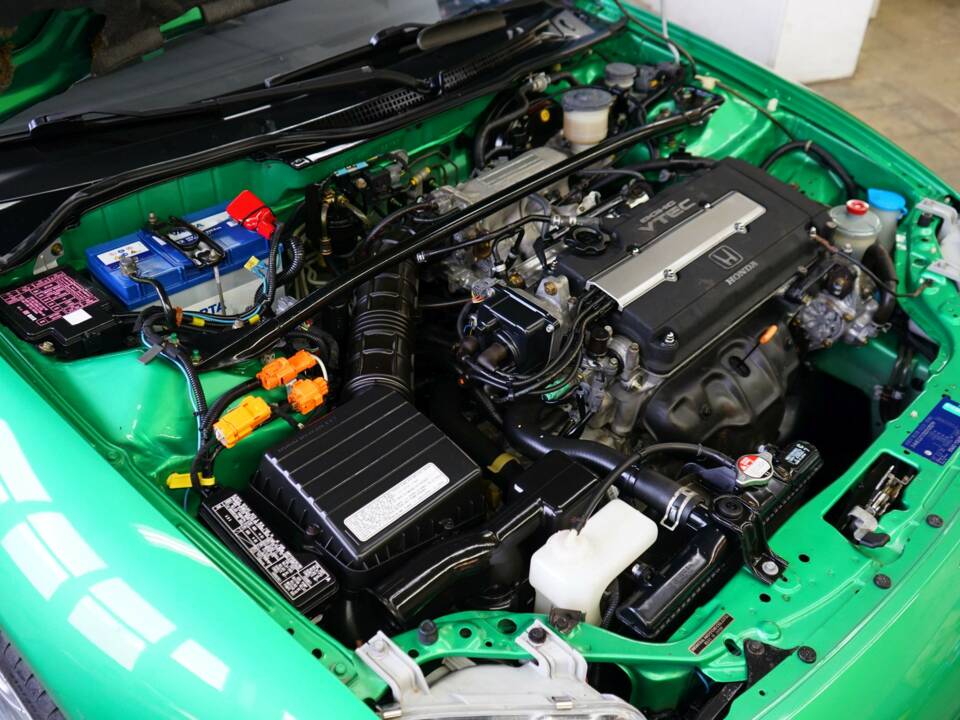 Image 25/28 de Honda CRX VTI (1994)