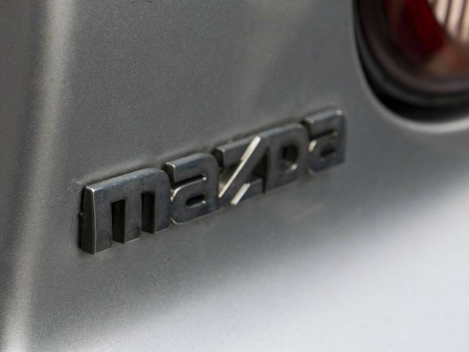 Imagen 6/22 de Mazda MX-5 1.6 (2001)