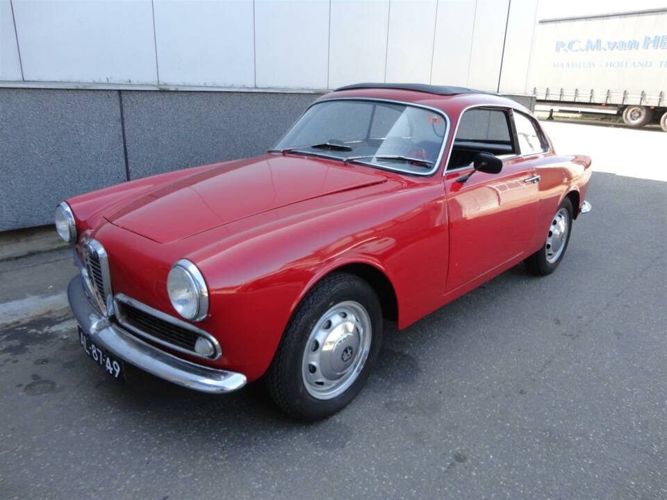 Afbeelding 27/32 van Alfa Romeo Giulia 1600 Sprint (1962)