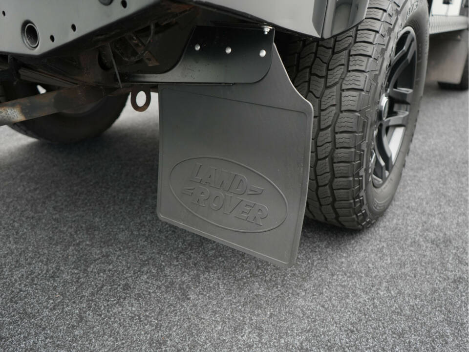 Image 27/35 de Land Rover Defender 110 (2007)