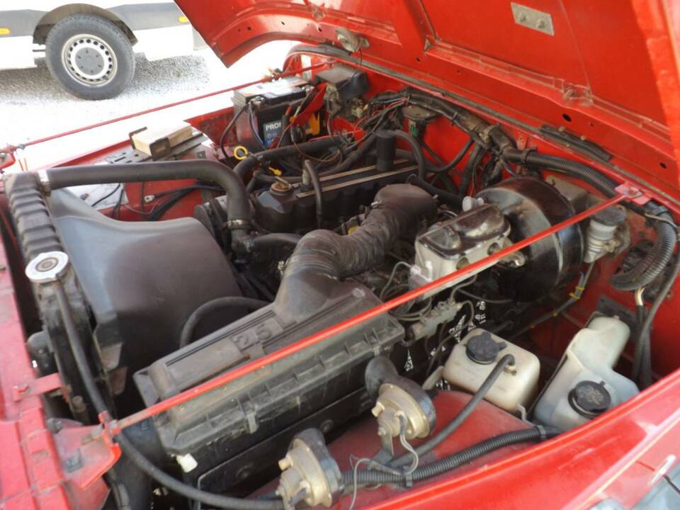 Imagen 34/50 de Jeep Wrangler Eagle 2.5L (1990)