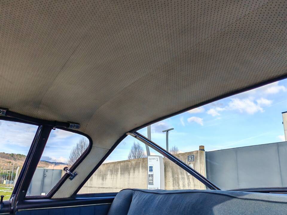 Afbeelding 45/50 van FIAT 2300 S Coupé (1967)