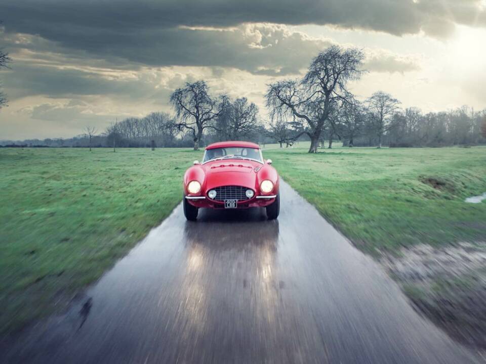 Image 29/49 of MG MGA 1850 (1960)