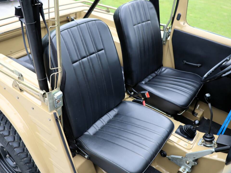 Image 28/50 de Suzuki LJ 80 (1980)