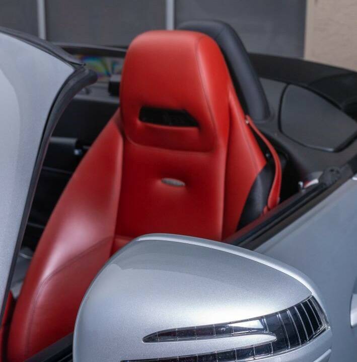 Image 4/9 of Mercedes-Benz SLS AMG Roadster (2012)
