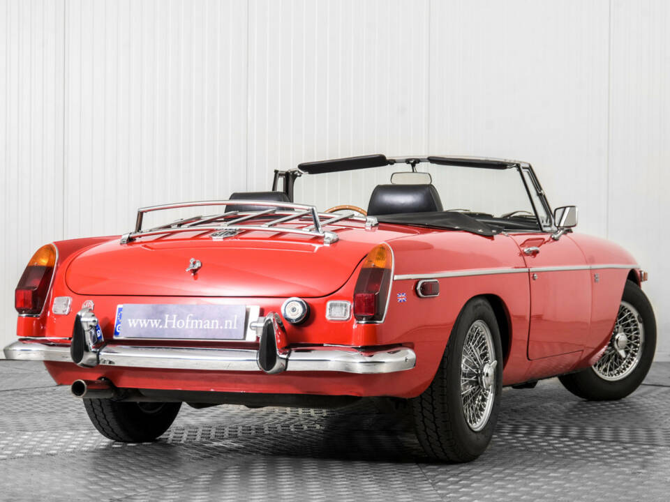Bild 45/50 von MG MGB (1971)