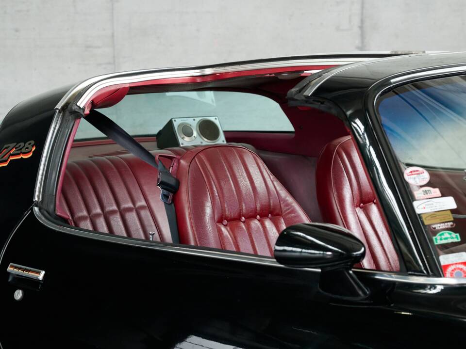 Image 32/50 of Chevrolet Camaro Z28 (1978)