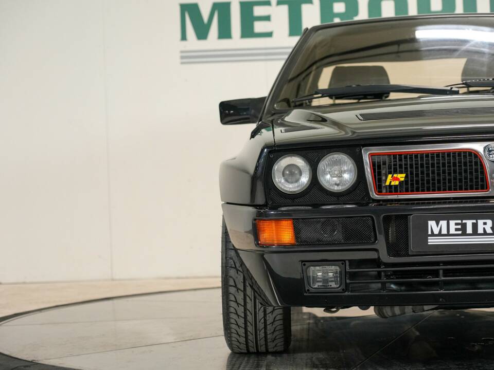 Bild 19/48 von Lancia Delta HF Integrale Evoluzione I (1992)