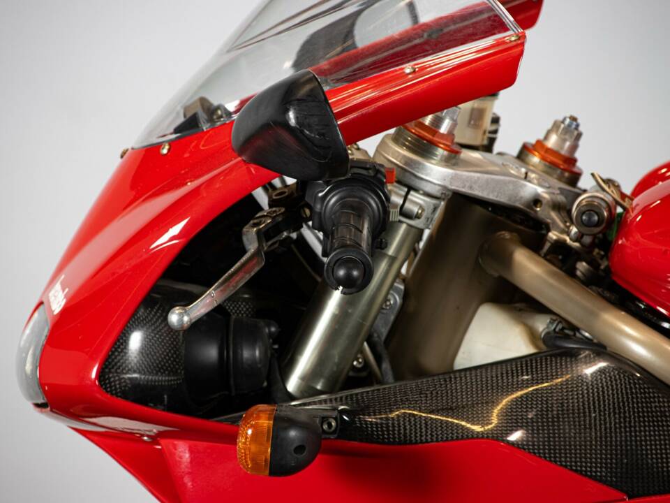 Immagine 28/50 di Ducati DUMMY (2000)