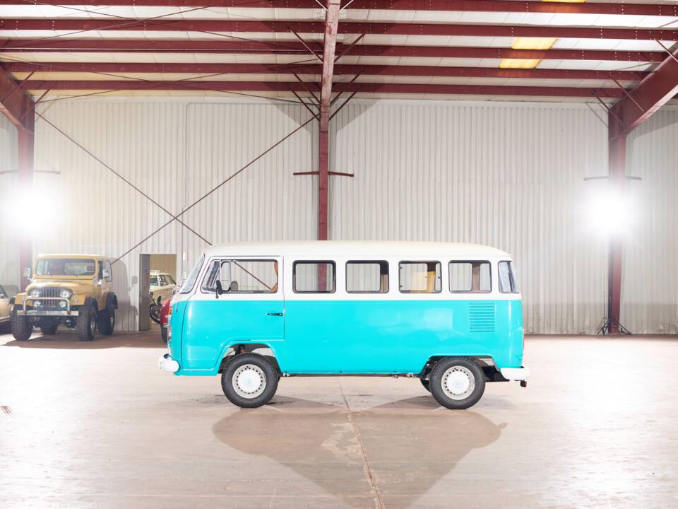 Image 2/39 of Volkswagen T2c Combi (1996)