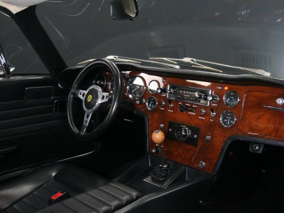 Bild 27/50 von Lotus Elan (1969)