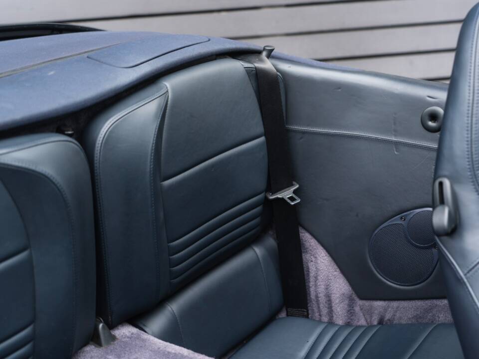 Bild 35/46 von Porsche 911 Turbo (2003)
