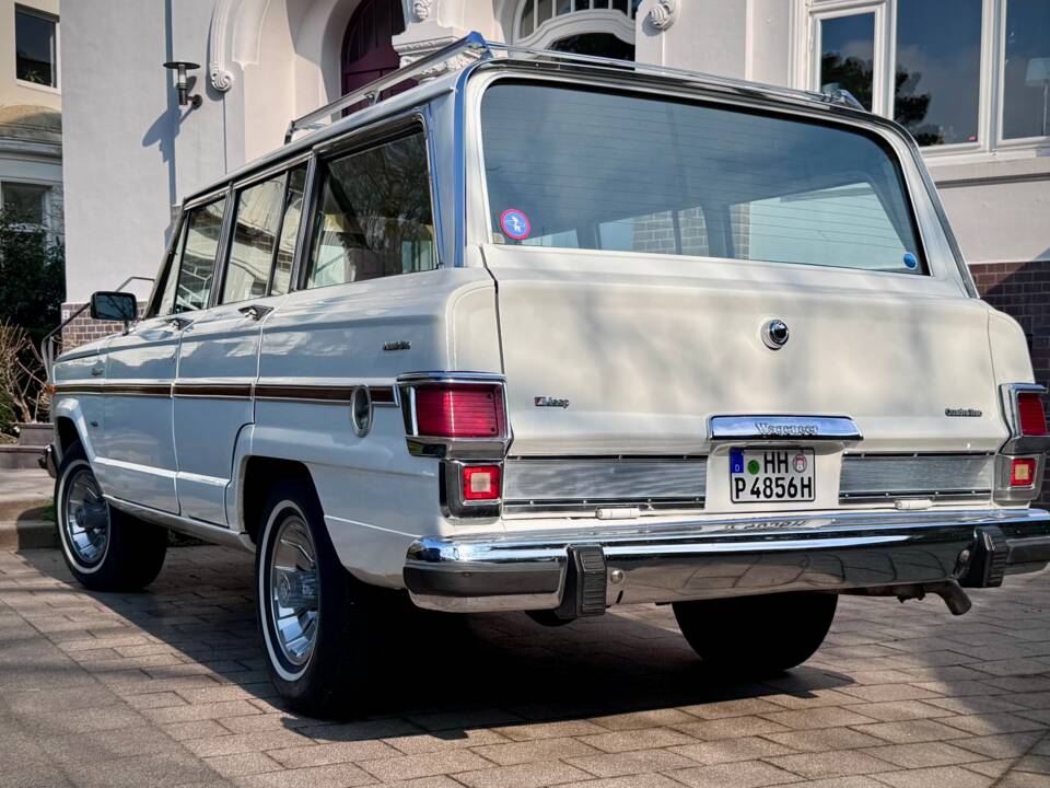 Image 17/50 of Jeep Wagoneer Brougham (1982)