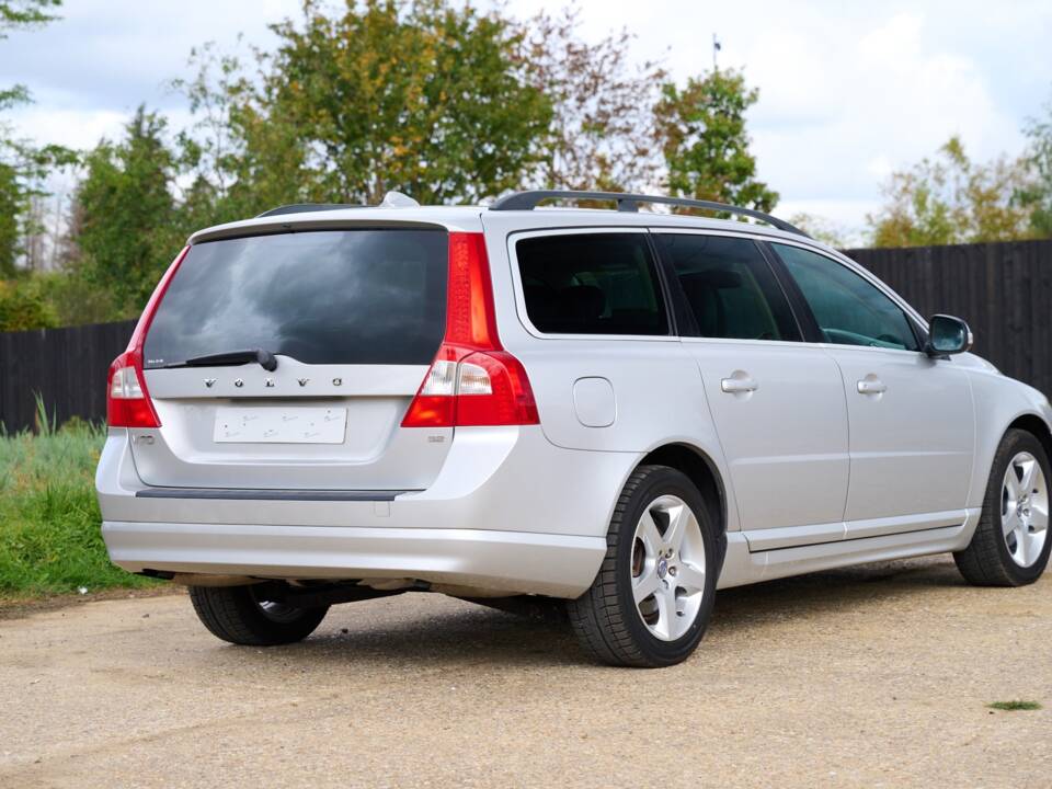 Imagen 3/50 de Volvo V70 AWD (2009)