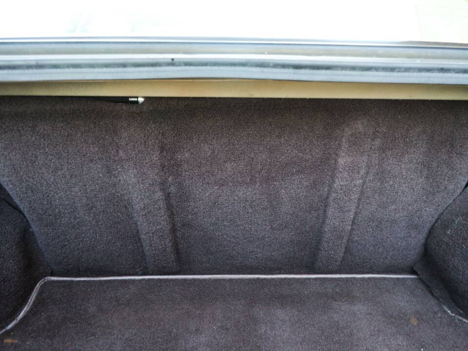 Image 19/81 of Maserati Biturbo 2.0 (1984)
