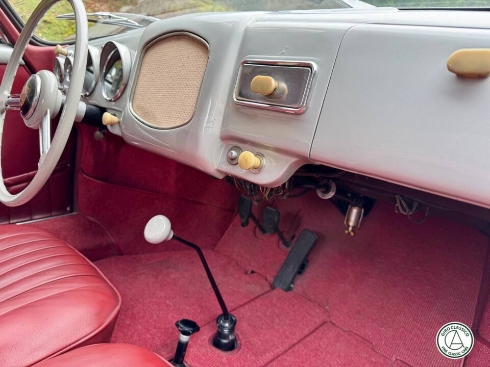 Image 21/24 of Porsche 356 1500 (1955)