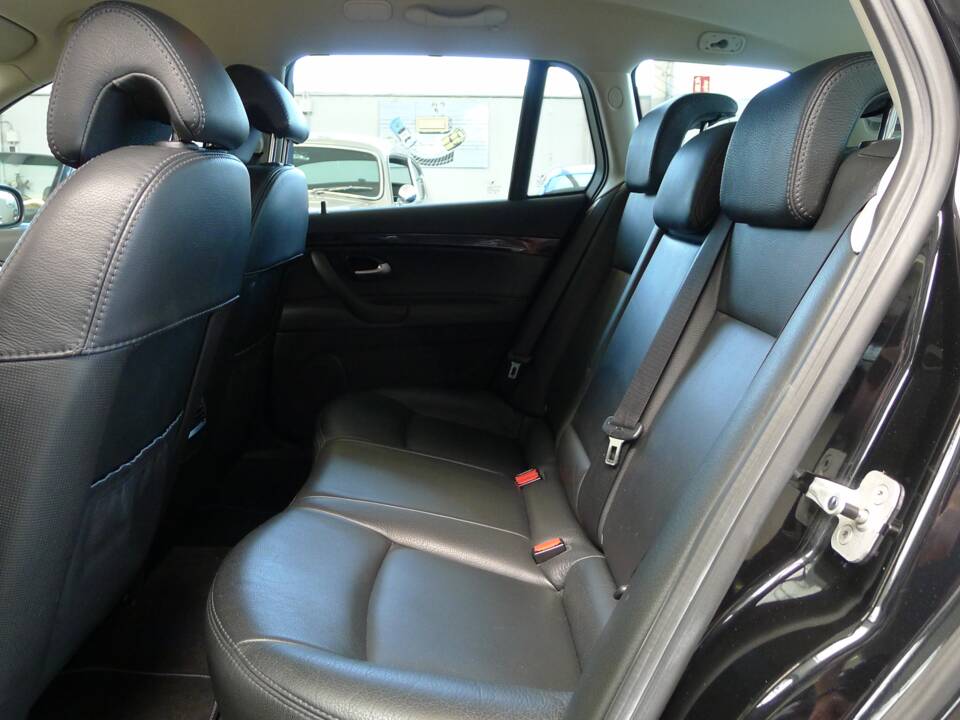 Image 36/43 of Saab 9-3 Turbo X (2008)