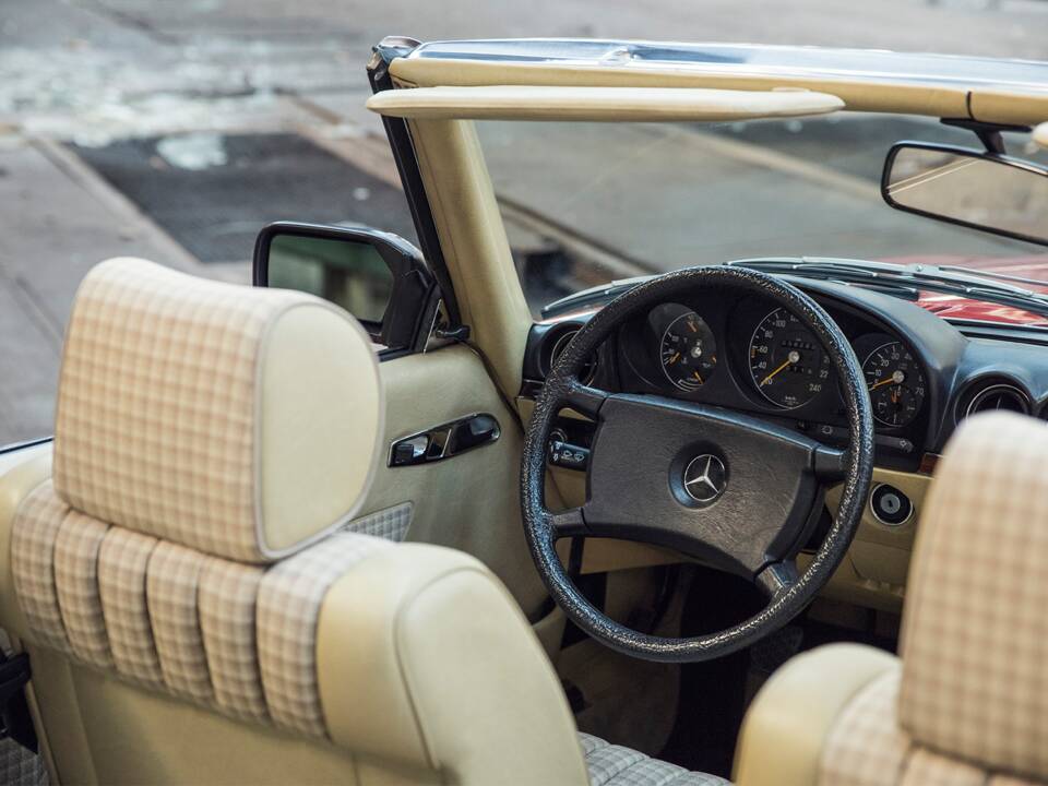 Bild 15/15 von Mercedes-Benz 280 SL (1983)