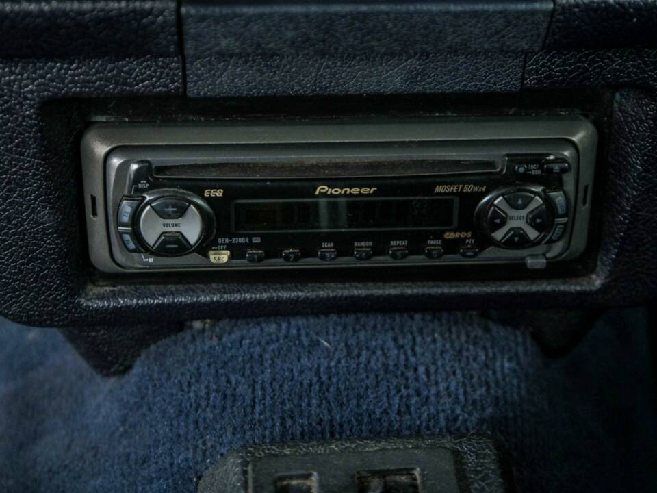 Image 25/50 de Volvo 240 Turbo (1983)