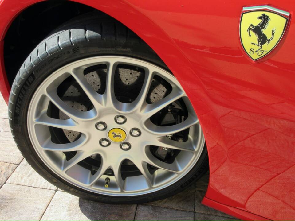 Image 9/33 de Ferrari 599 GTB Fiorano (2008)