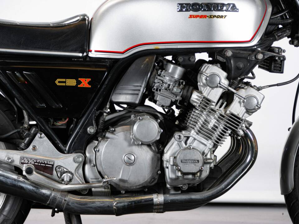 Image 29/50 of Honda DUMMY (1980)