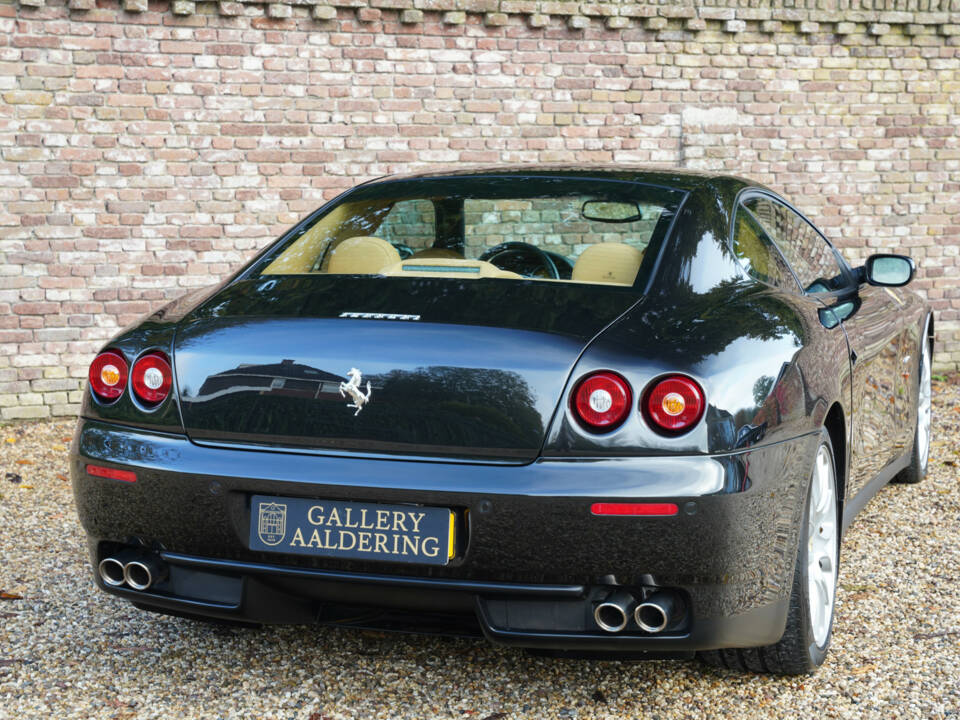 Immagine 50/50 di Ferrari 612 Scaglietti (2006)