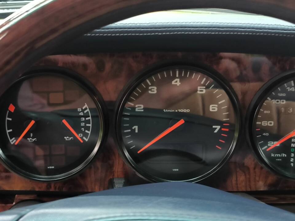 Imagen 40/65 de Porsche 911 Carrera (1994)