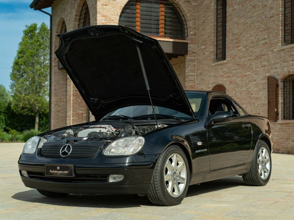 Image 50/50 of Mercedes-Benz SLK 200 Kompressor (1998)