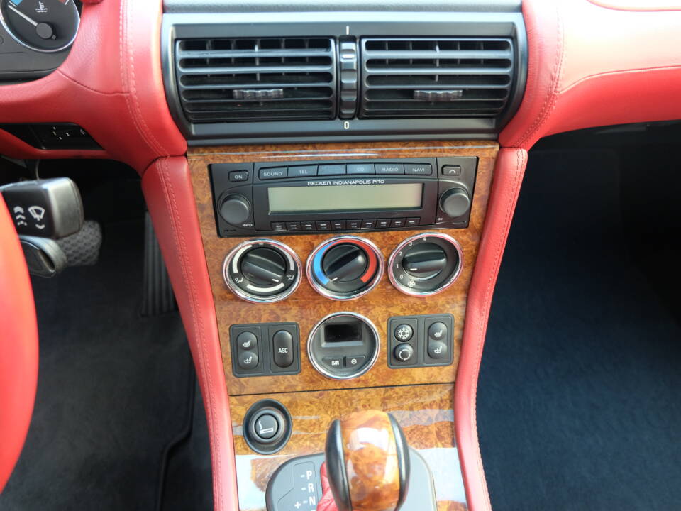 Image 16/60 of BMW Z3 Coupé 3.0 (2001)