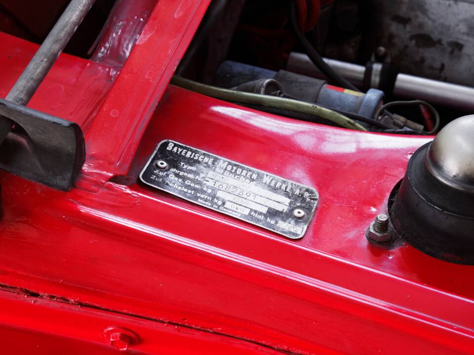 Bild 33/38 von BMW 2002 (1974)