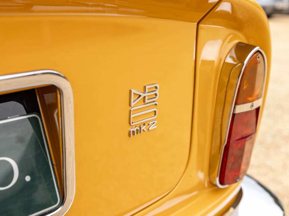 Bild 49/62 von Aston Martin DB 6 Mk II (1970)