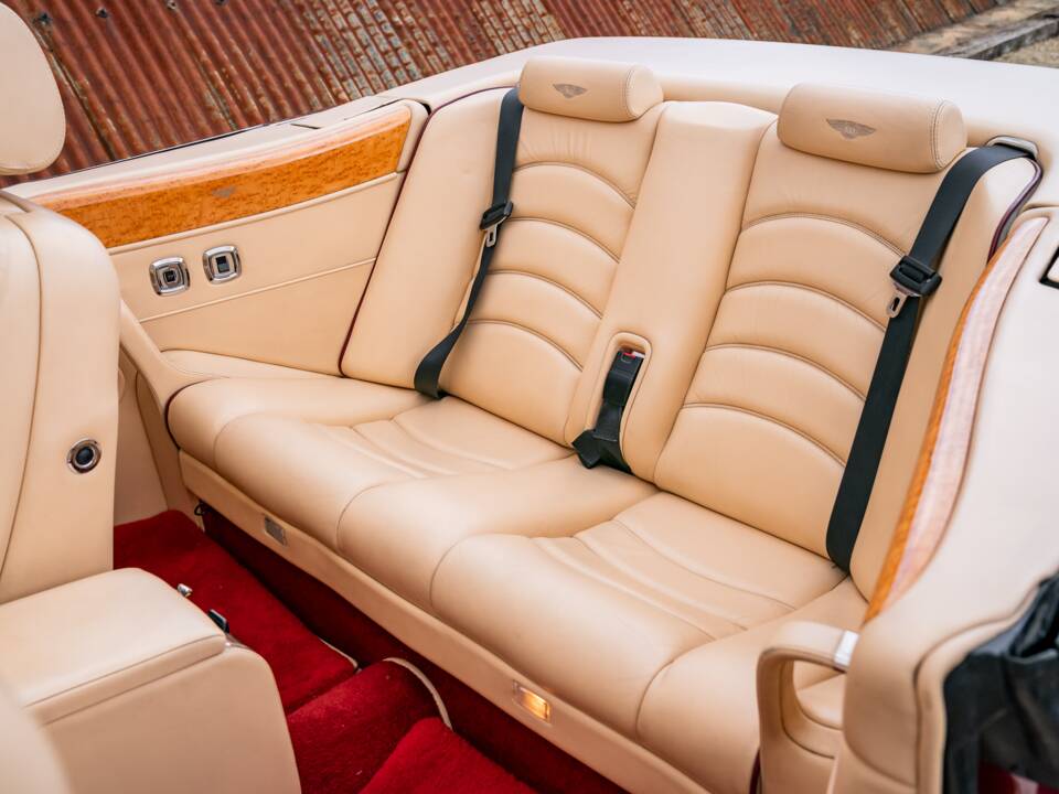 Bild 24/36 von Bentley Azure Mulliner (2001)