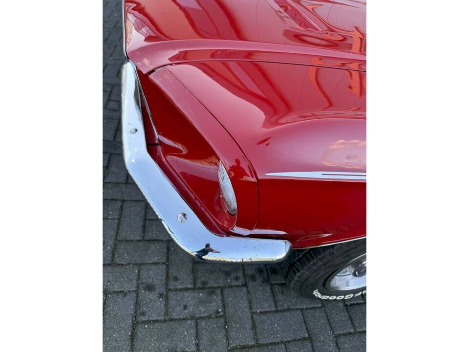 Image 46/50 of Ford Mustang 200 (1968)