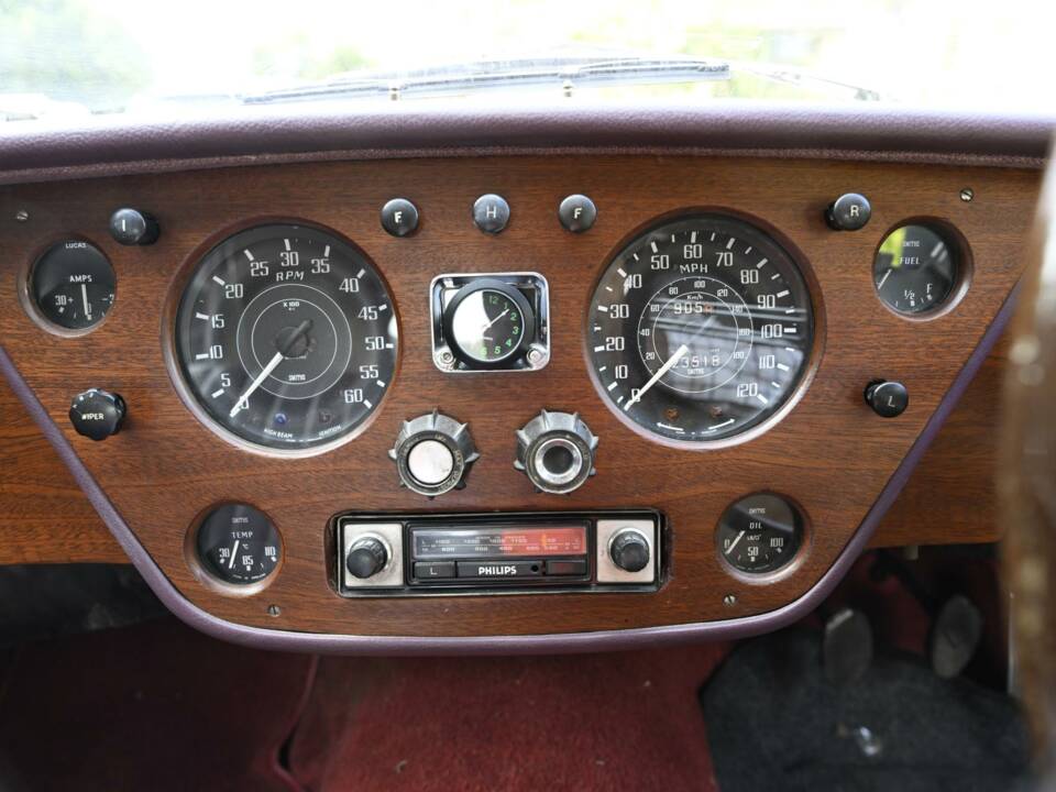Image 29/38 of Alvis TD 21 (1962)