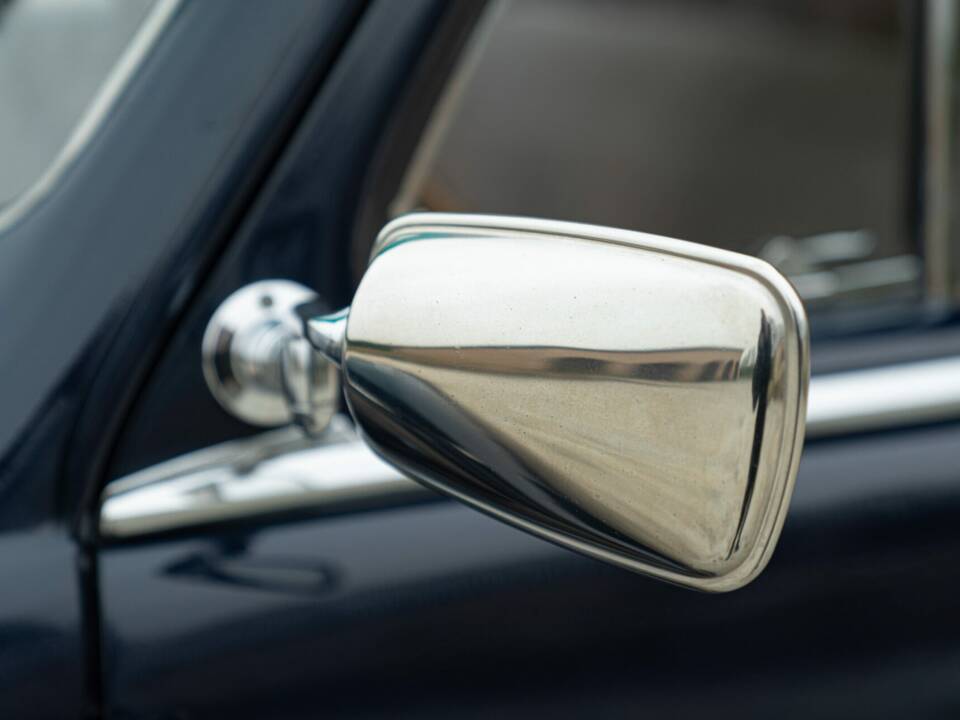 Bild 17/50 von Opel Kapitän (1951)