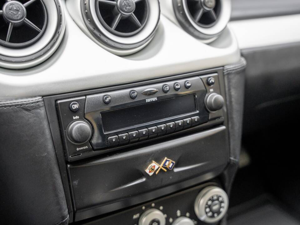 Bild 15/26 von Ferrari 612 Scaglietti (2005)