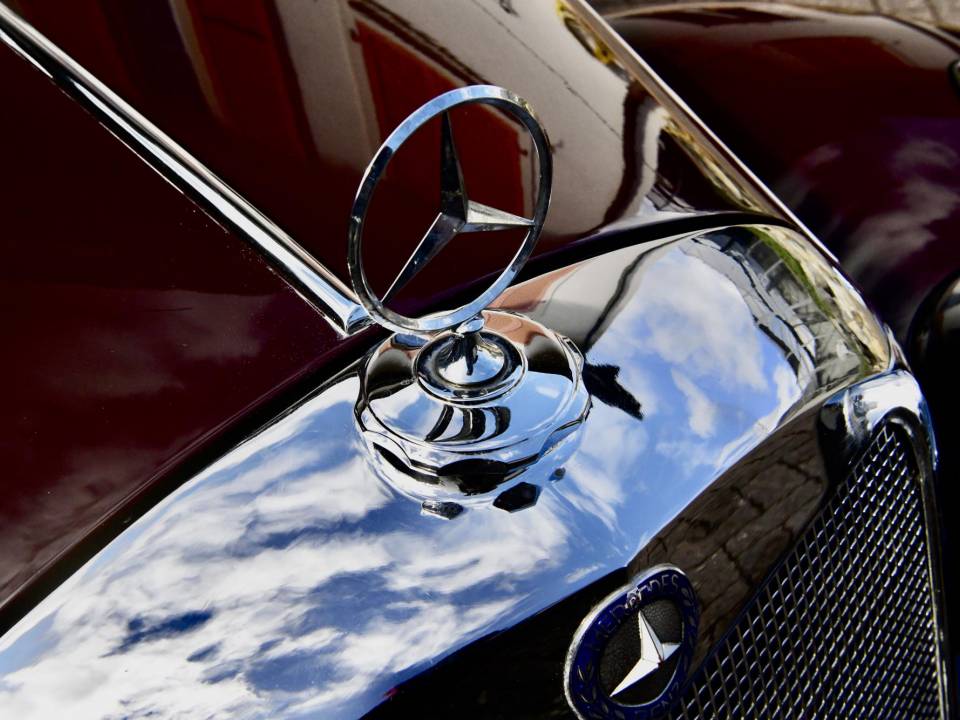 Image 15/49 of Mercedes-Benz 170 S Cabriolet A (1947)