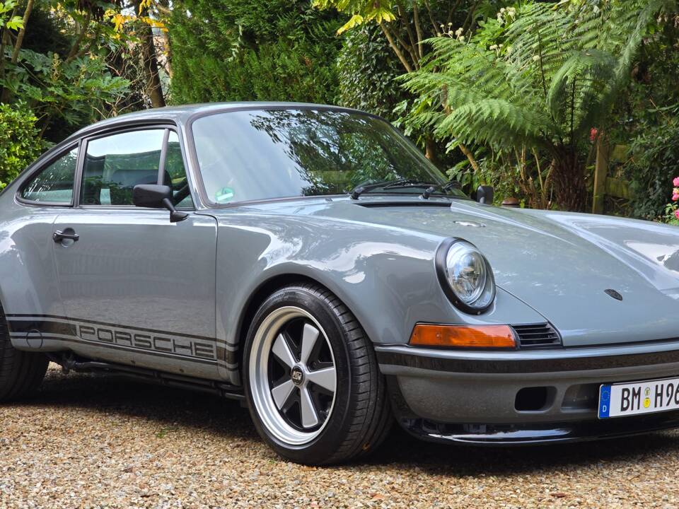 Image 13/100 of Porsche 911 Carrera 2 (1989)