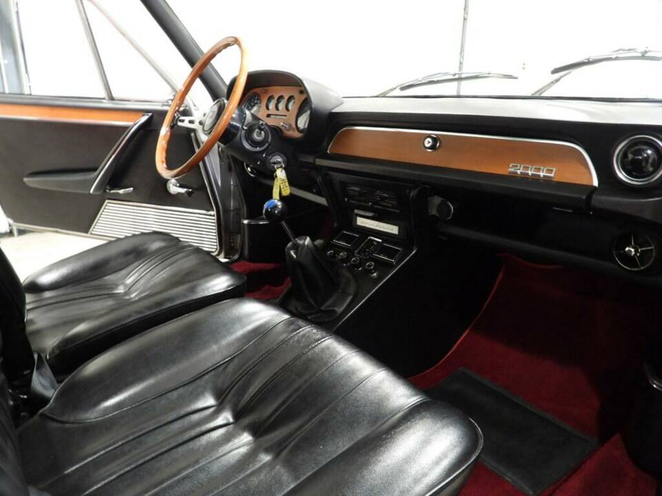 Image 10/15 of Lancia Flavia Coupé 2000 (1972)